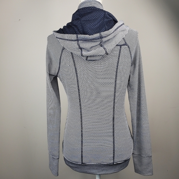 Athleta Striped Hoodie Blue White Heavenly Hail - Picture 10 of 12